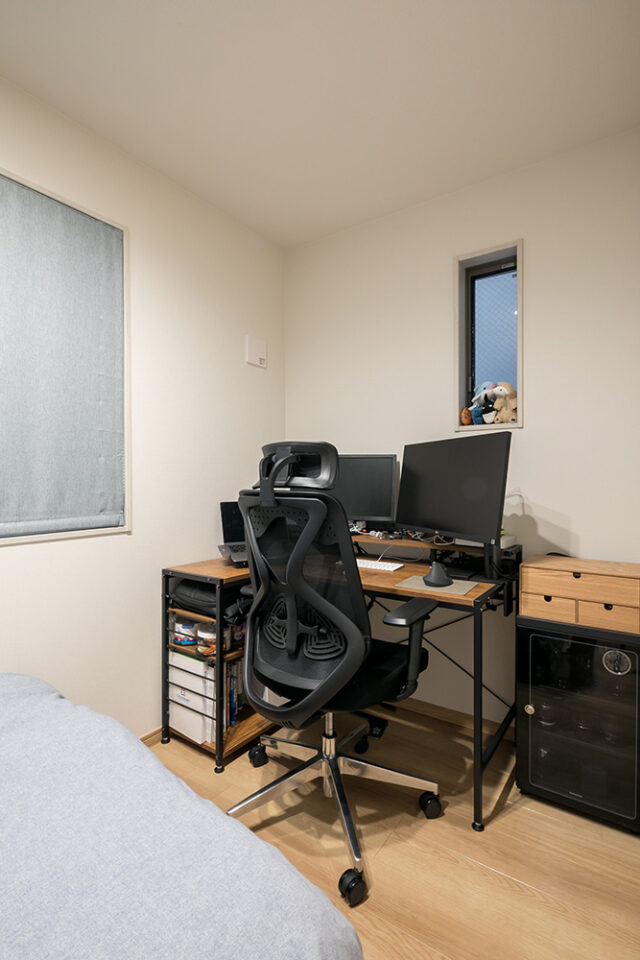 神奈川県太田様邸注文住宅の寝室に併設したワークスペース